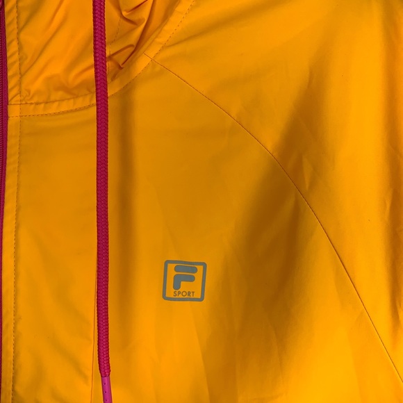 FILA 💚 Super Cute Hooded Windbreaker Woman’s Size Large Red and Orange - Picture 3 of 5